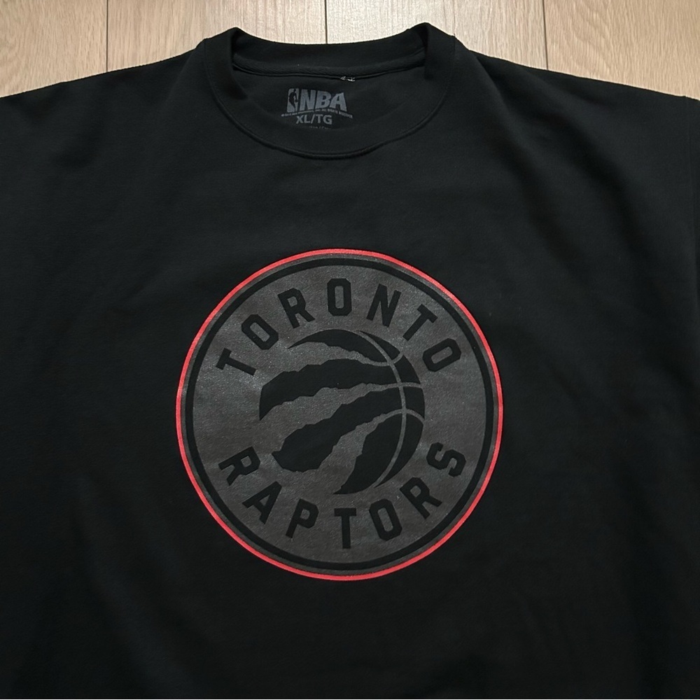 NBA Toronto Raptors Big Logo Crewneck Sweatshirt Size XL - Picture 5 of 8